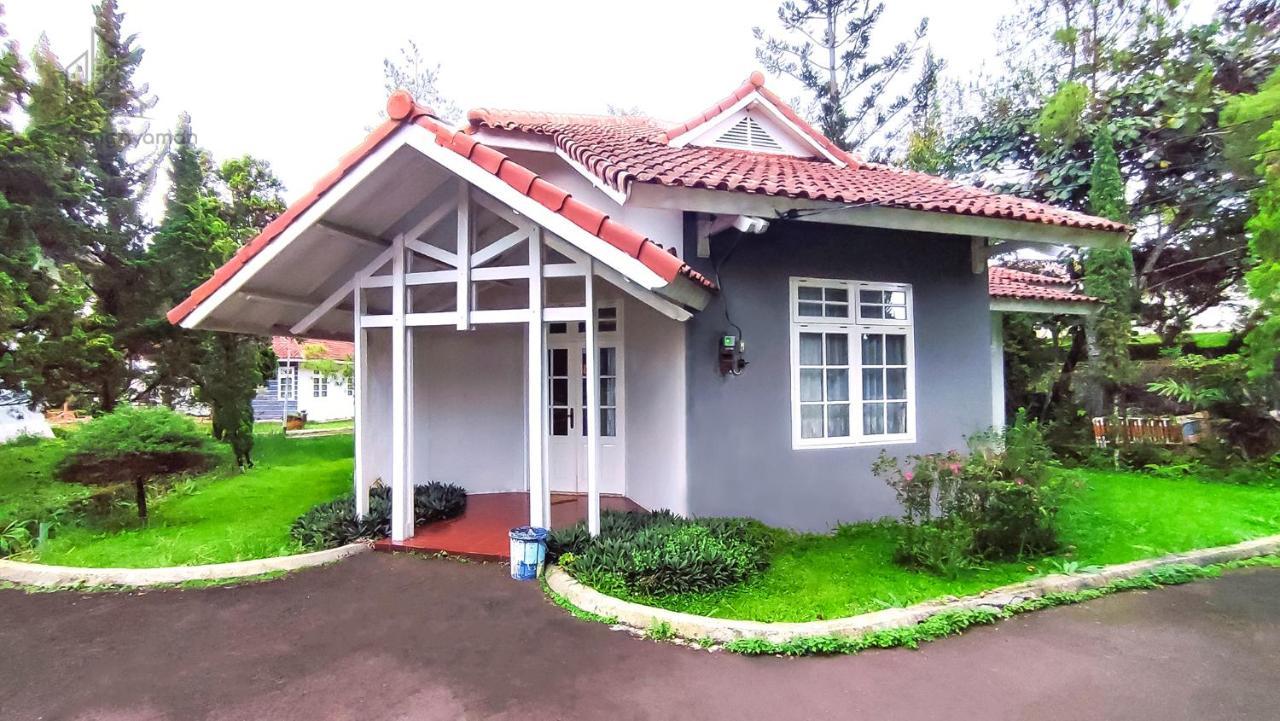 Sukanagalih Resort By Ruang Nyaman Cimacan Extérieur photo